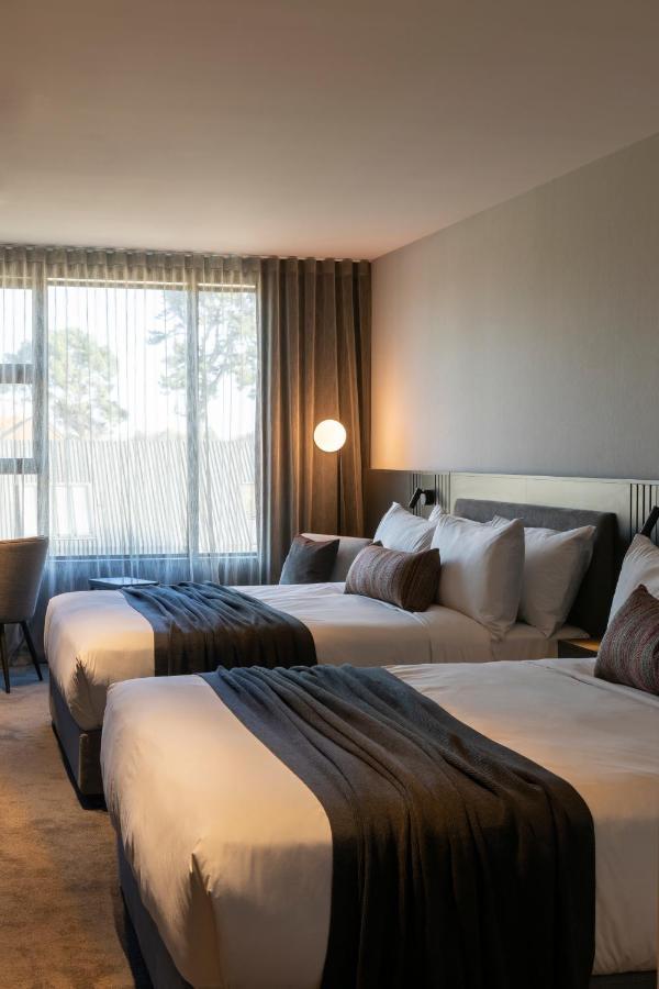 The Mayfair Christchurch Extérieur photo A room at the hotel